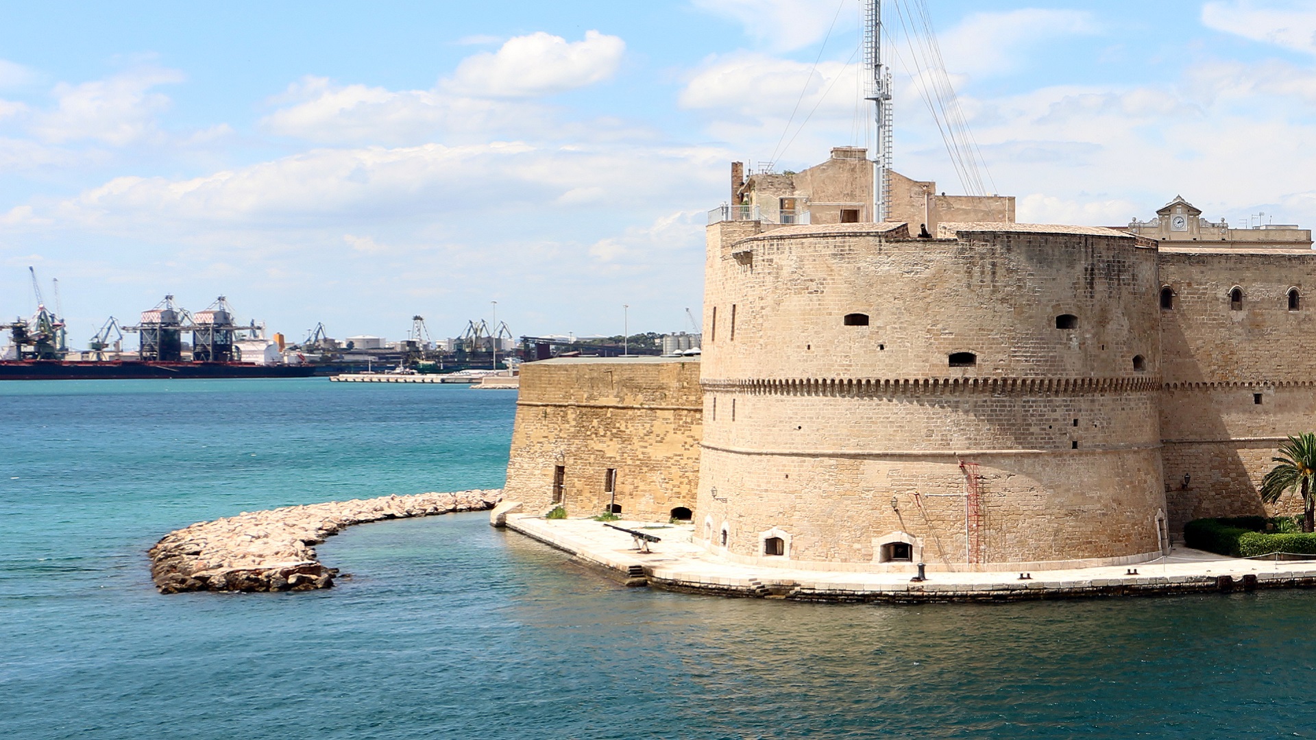 La Taranto di Leogrande