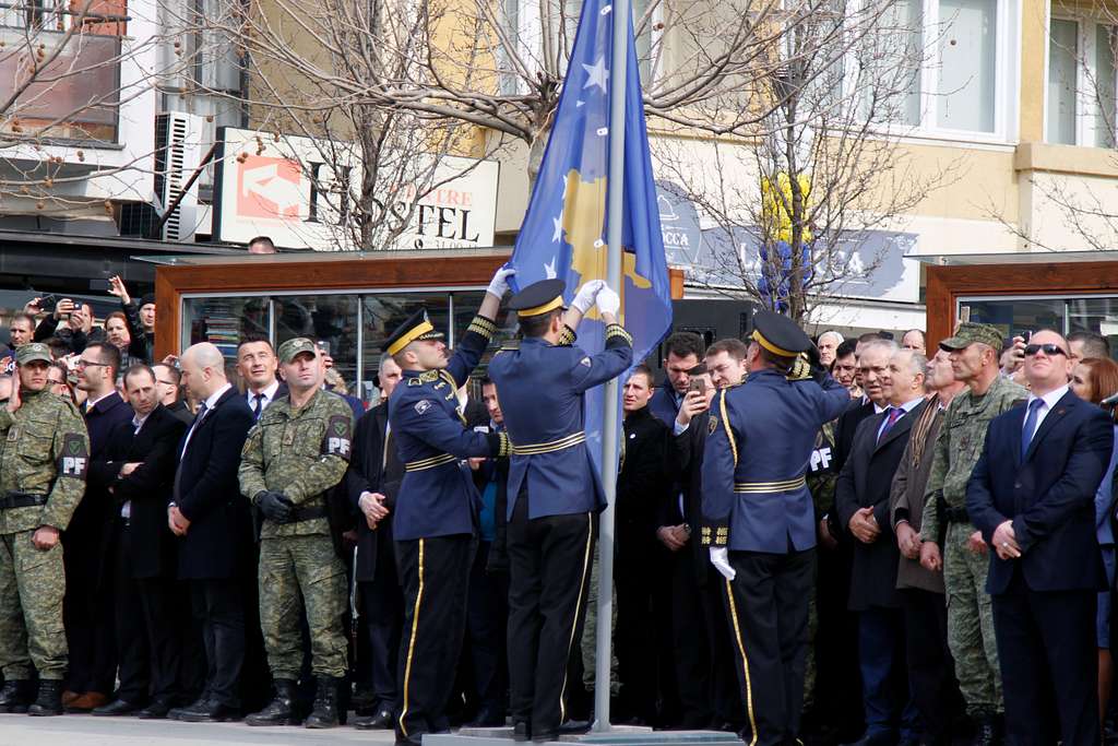 Kosovo, il presente in trappola